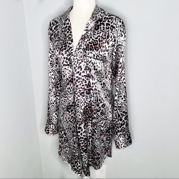 Victoria's Secret Other - Victorias Secret Leopard Long Sleeve Button Up Satin Pajama Dress M
